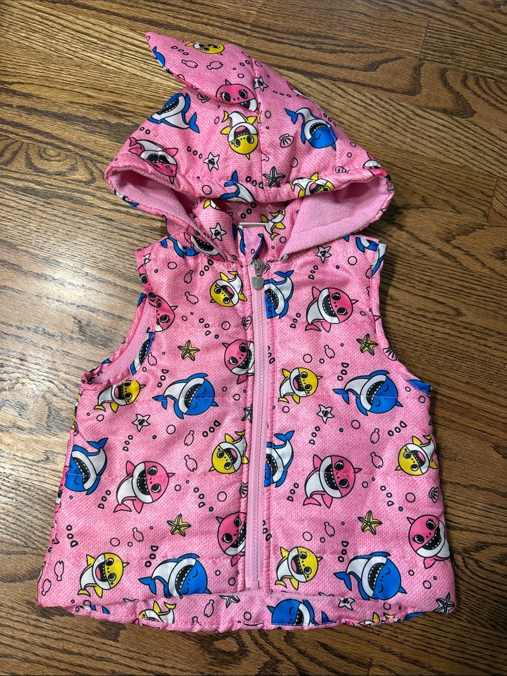 Pinkfong Pink Baby Shark Hooded Vest Size 3T